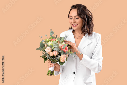Beautiful bride with weddin...
