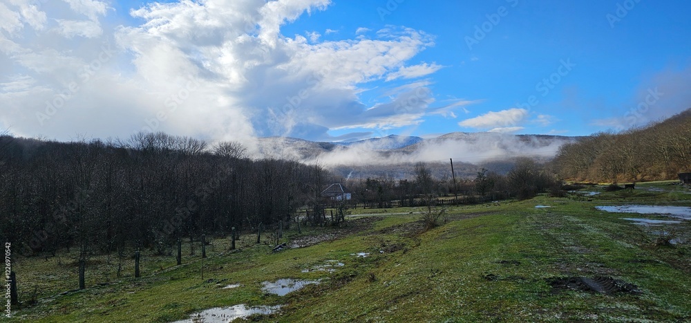 Obraz premium Winter landscape in a mountain village