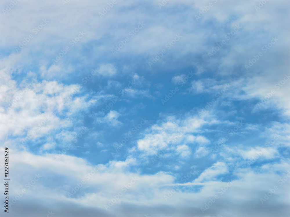 Fototapeta premium Light Cumulous Clouds on a May Morning