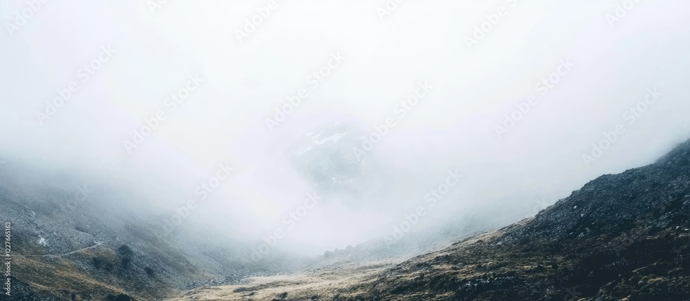 Obraz premium Himalayan Landscape at Thorung La Pass Enveloped in Mist and Snow with Ample Copy Space for Text