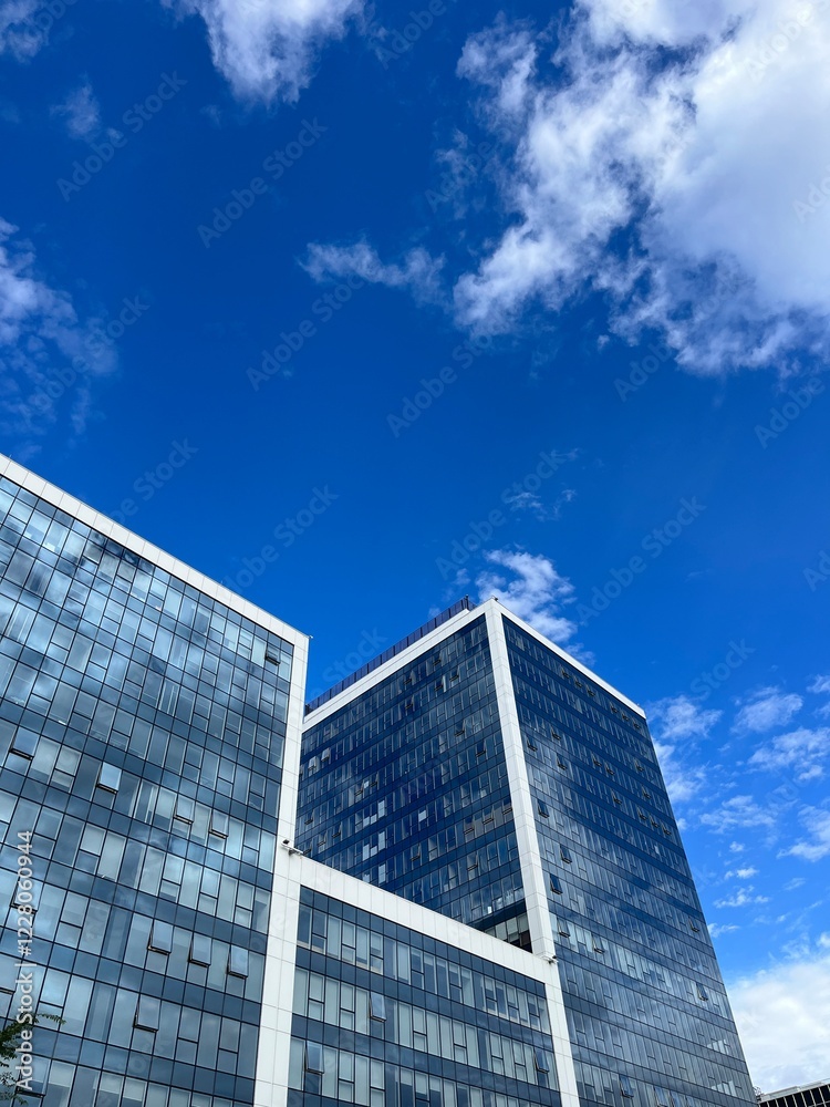 Fototapeta premium modern office building