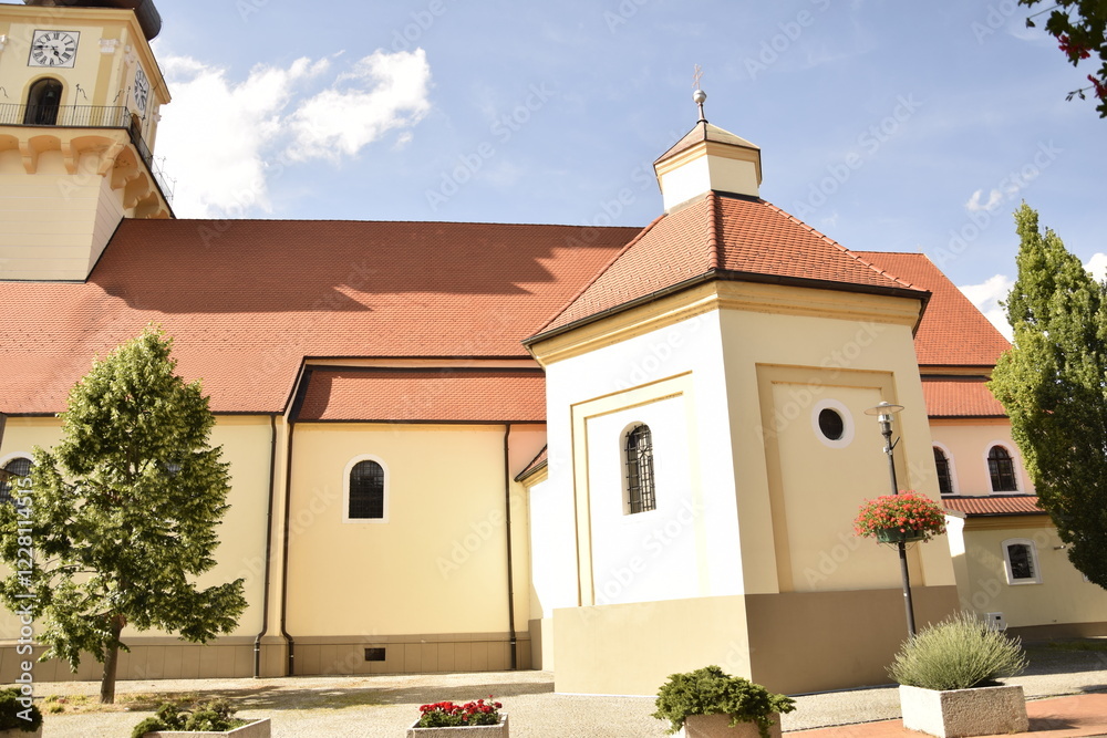 Fototapeta premium Katholische Kirche St. Stefan in Stupava