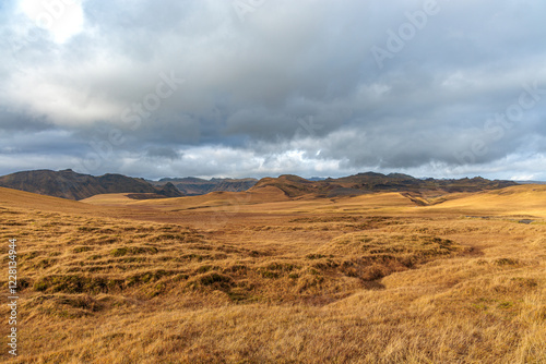 Obraz na płótnie Fascinating autumn Katla Geopark on the island of Iceland w salonie