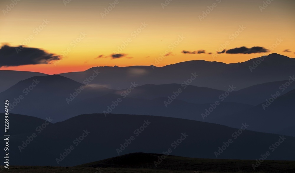 Obraz premium Views of the Sibillini Mountains at sunrise from Monte Serrasanta, Sibillini National Park, Parco Nazionale dei Monti Sibillini, Umbria, Italy, Europe