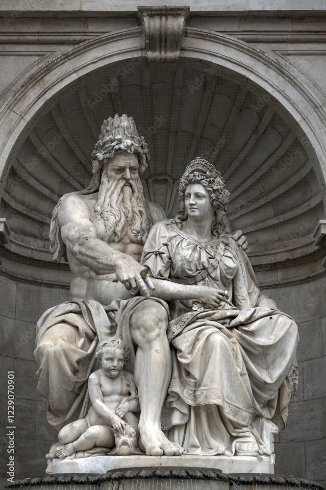 Albrecht fountain sculpture, unveiled in 1869, male symbolic of Danube, woman symbolic of Vienna, Albertina Museum, Vienna, Austria, Europe Albrecht fountain sculpture, unveiled in 1869, male symbolic of Danube, woman symbolic of Vienna, Albertina Museum, Vienna, Austria, Europe