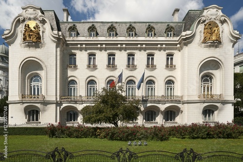 Frensh embassy building, Belgian Art Nouveau, 1900-1909, Schwarzenbergplatz, Vienna, Austria, Europe