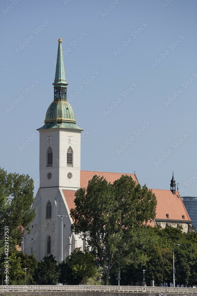 Obraz premium St. Martin's Cathedral, Bratislava, Slovakia, Europe