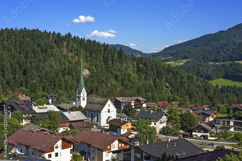 Obraz na płótnie View of Scheffau am Wilden Kaiser, Tyrol, Austria, Europe w salonie