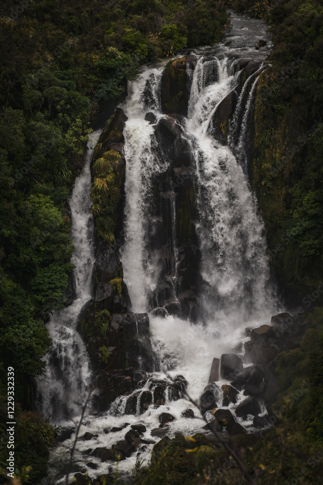 Obraz premium waterfall in the mountains