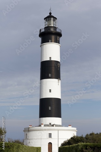 Wallpaper Mural Lighthouse, Phare de Chassiron, Saint-Denis-d'Oleron, Ile d'Oleron, Charente-Maritime, France, Europe Torontodigital.ca