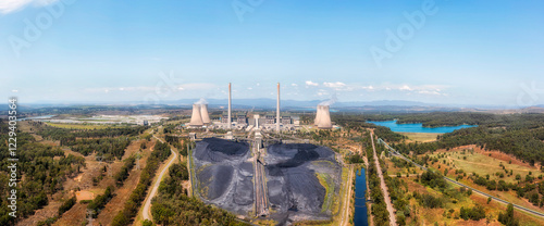 D Bayswater Mid short pan photo