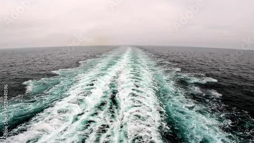 The Stern wave of a cruise ship