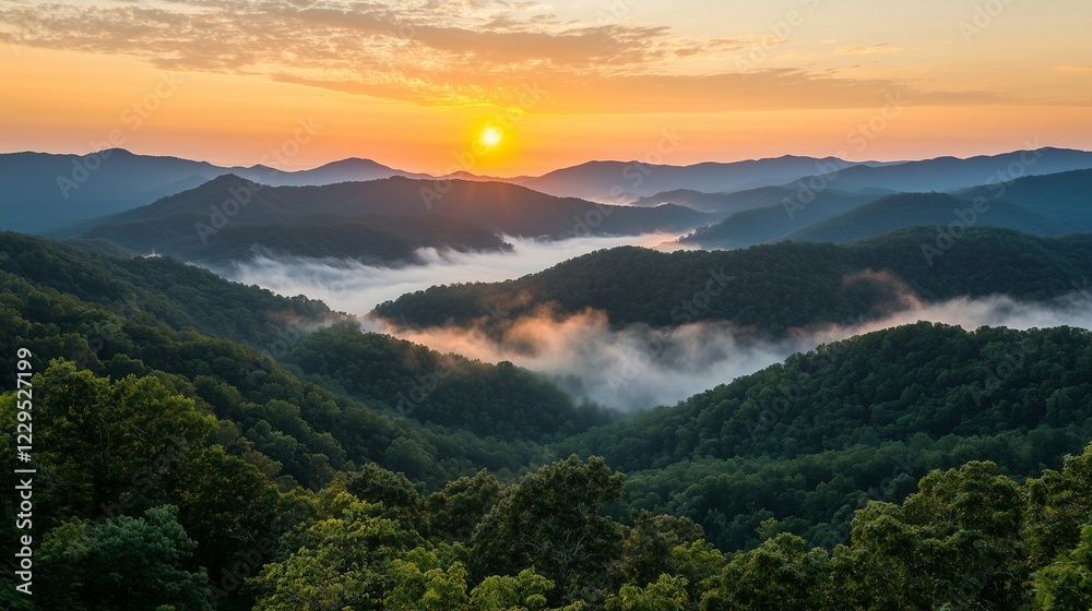 Obraz premium Awe-Inspiring Sunrise Over Majestic Mountains: Nature's Morning Symphony