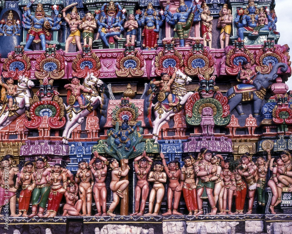 Stucco work, Sarangapani temple tower in Kumbakonam, Tamil Nadu, India, Asia Stucco work, Sarangapani temple tower in Kumbakonam, Tamil Nadu, India, Asia