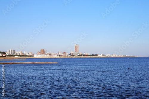 須磨の海岸と町