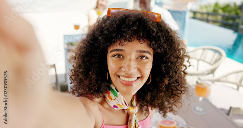 Bild auf Leinwand Happy woman, portrait and vacation with selfie for holiday memory, travel or trip at luxury resort