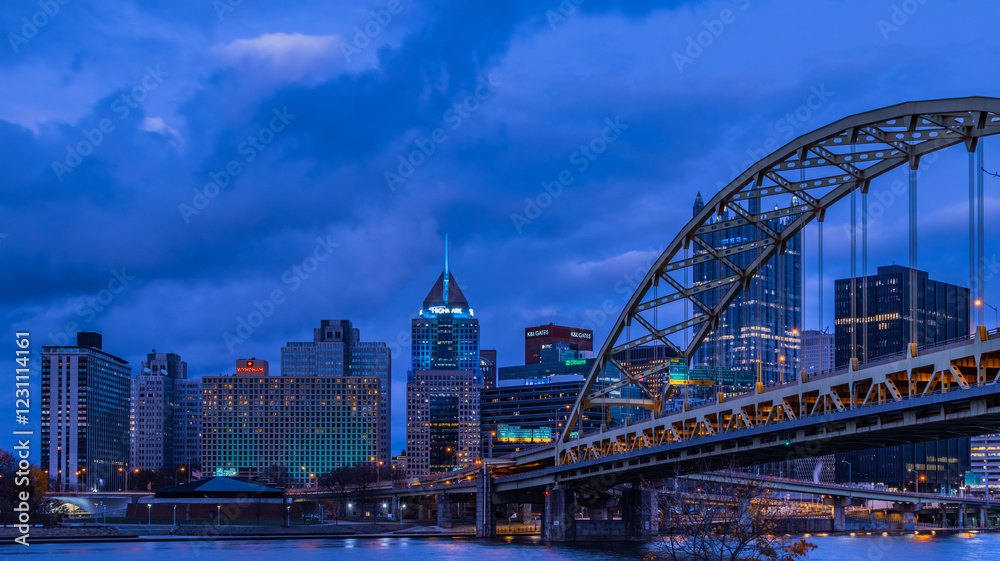 Obraz premium Pittsburgh Skyline