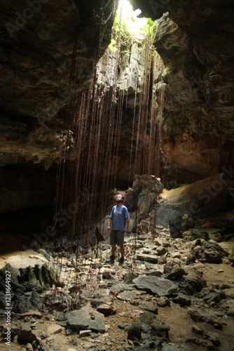 homem na caverna do crote em felipe guerra, rio grande do norte photo