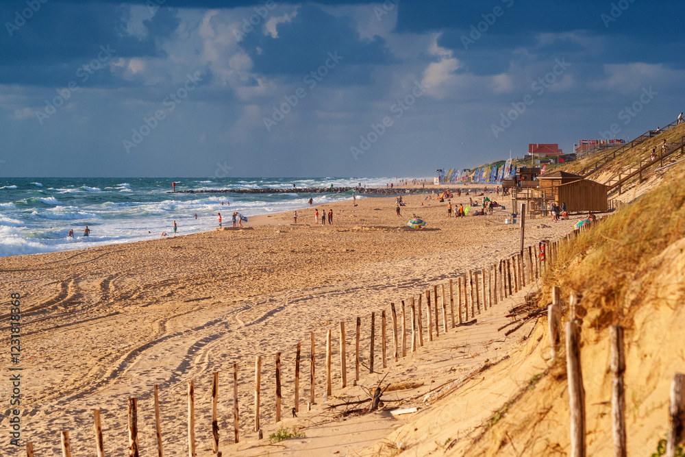 Słoneczne wakacje w Mimizan-Plage, Aquitaine (France)