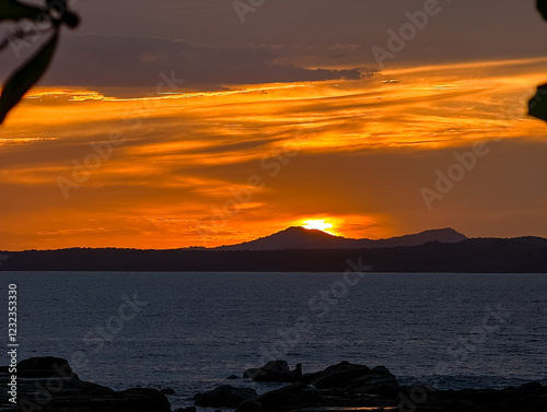 Atardecer en playa de Panama photo