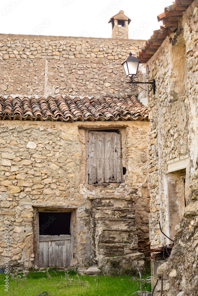 Spain emptied, towns and houses empty and in ruins Spain emptied, towns and houses empty and in ruins