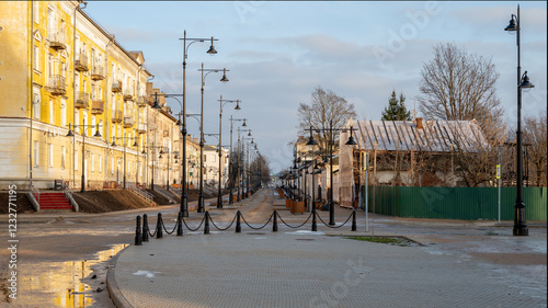 Fototapeta Naklejka Na Ścianę i Meble -  View of small street in small ancient russian town of Uglich.	