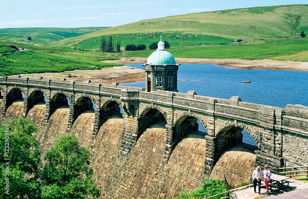 Craig Goch Reservoir dam, northernmost part of the late 19 C. Elan Valley water reservoir complex in Powys, mid Wales, UK