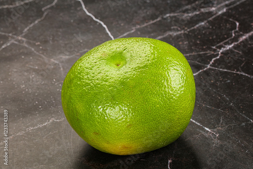 Green ripe fruit sweetie citrus photo