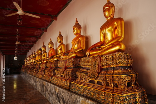 Wat Pho in Bangkok, Thailand - タイ バンコク ワットポー