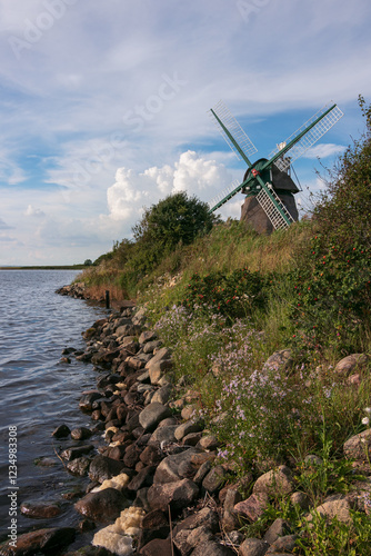 Malerische Mühle an der Geltinger Birk, Schleswig-Holstein	