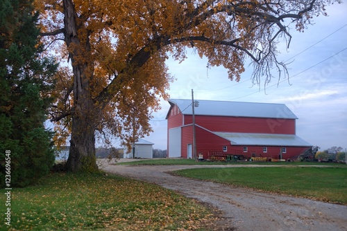 red barn in autumn