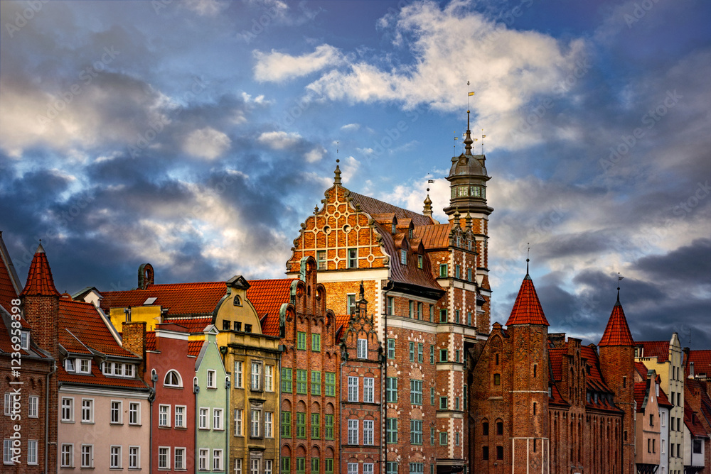 Fototapeta premium Gothic facades of ancient houses in the Old Town of Gdansk