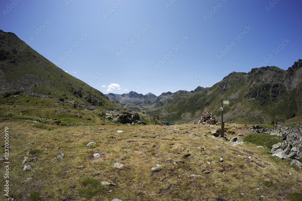 Fototapeta premium Pyrenees mountains in the summer fisheye