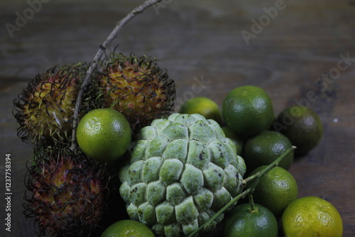 Eating fruit is very good for the body because it contains a lot of fiber