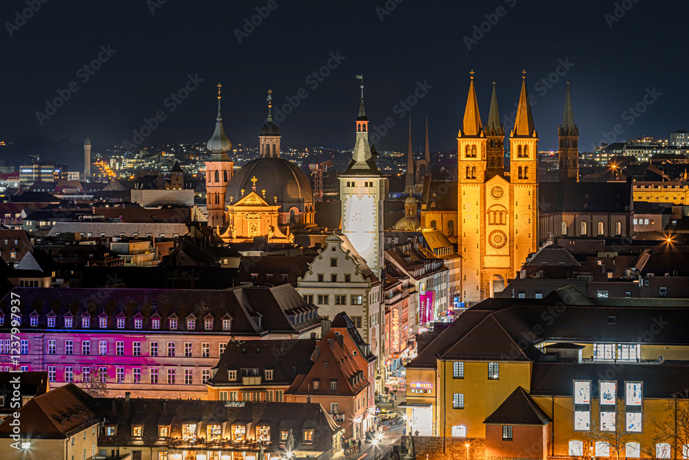 Obraz premium Wuezburg town by night