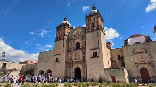 Iglesía principal de oaxaca en el centro de la ciudad, turismo en México