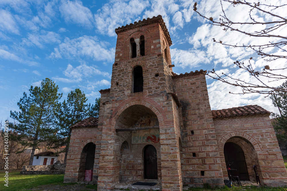 Obraz premium church in west Makedonia on the hill