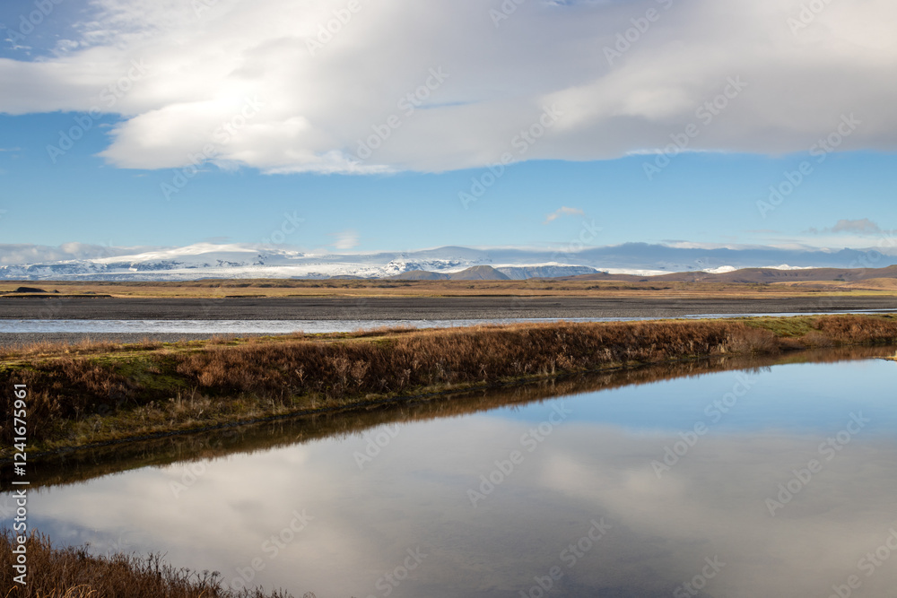 Obraz premium Landscape with a river, Kudafljot, Iceland