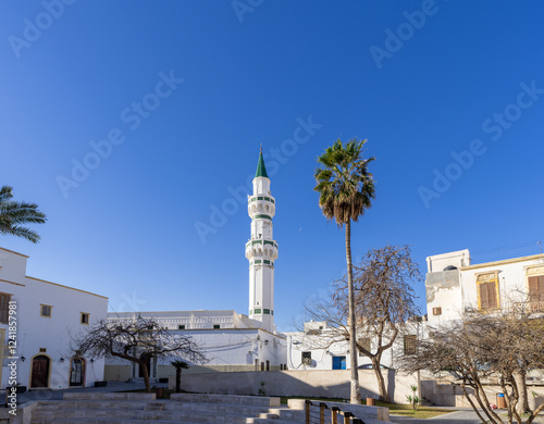 Bild auf Leinwand Minaret of Medina in Tripoli