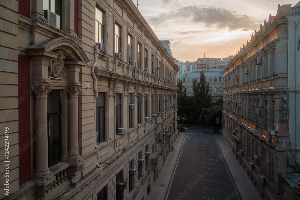Fototapeta premium Old city of Baku, Azerbaijan. Inner view of historic walled town in the sunset