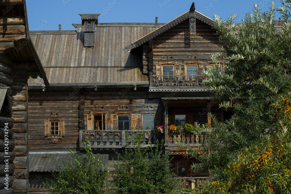 Wooden log houses in the village of Bogoslovka Wooden log houses in the village of Bogoslovka