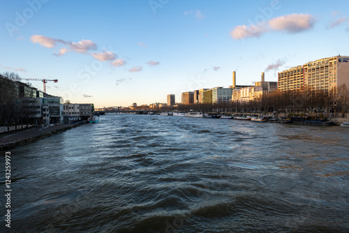Wallpaper Mural Les quais de la Rapée en bord de Seine à Paris en France Torontodigital.ca