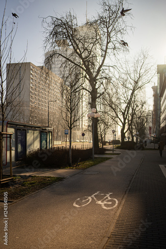 Obraz na płótnie Trasy rowerowe Warszawa Śródmieście w salonie