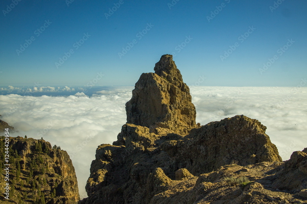 Pico de las Nieves, Gran Canaria's highest peak, above a sea of clouds.