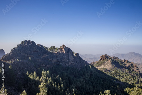 Obraz na płótnie Roque Nublo, an iconic rock formation in Gran Canaria. w salonie