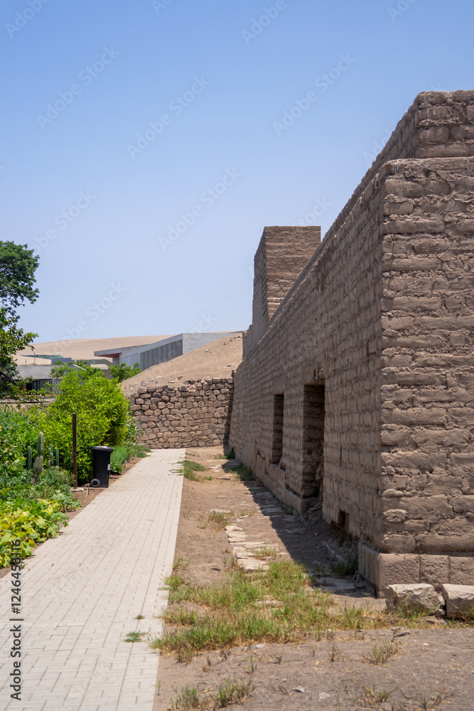 Fototapeta premium Pachacamac Archaeological Sanctuary. Lima, Perú