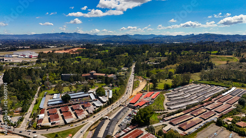 Foto aérea en el sector de Sajonia, Rionegro, Colombia; cerca al aeropuerto José María Cordova y al túnel de Oriente que comunica a Medellín con el terminal aéreo. photo