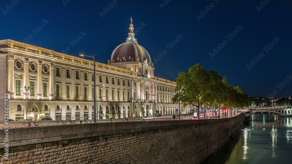 Fototapeta premium The Grand Hotel-Dieu night timelapse hyperlapse in Lyon, France.