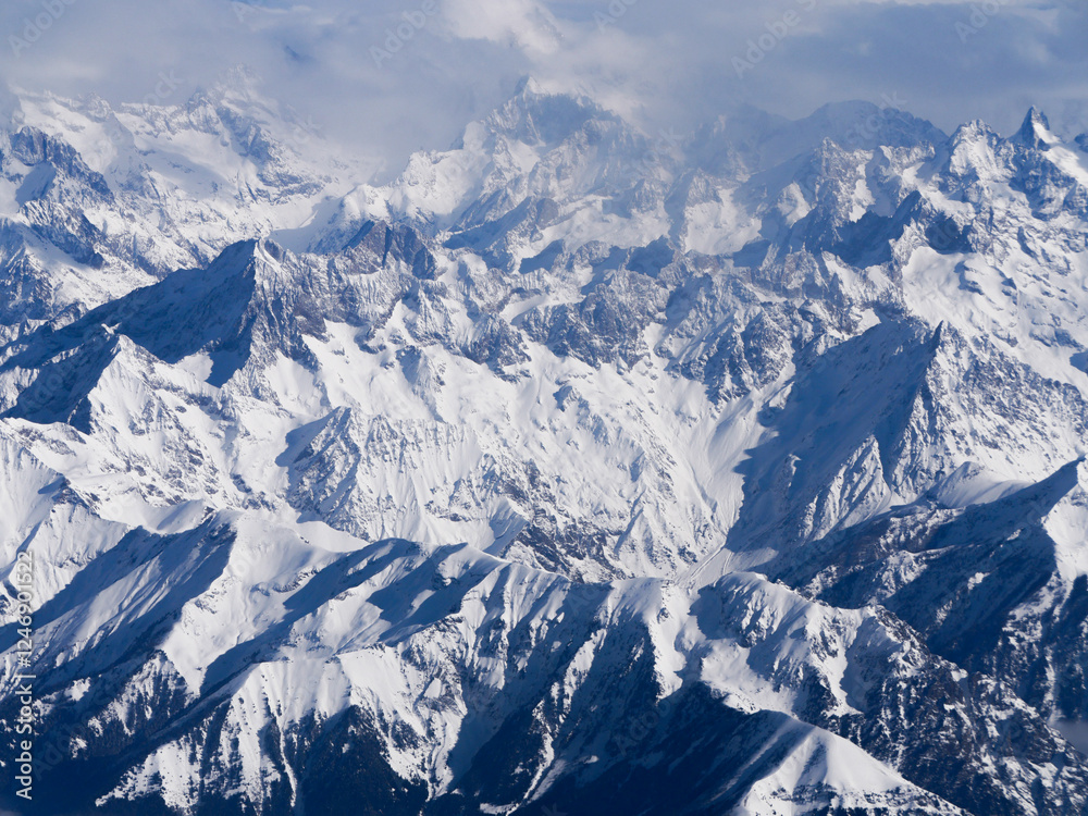 Obraz premium Les Alpes - Vue Aérienne - Enneigées