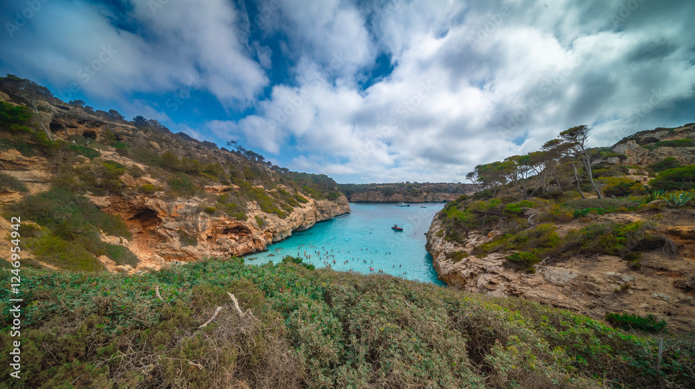 Fototapeta premium Cala Del Moro, Caló des Moro, Santayí Municipality, Mediterranean Sea, Mallorca, Islas Baleares, Spain, Europe
